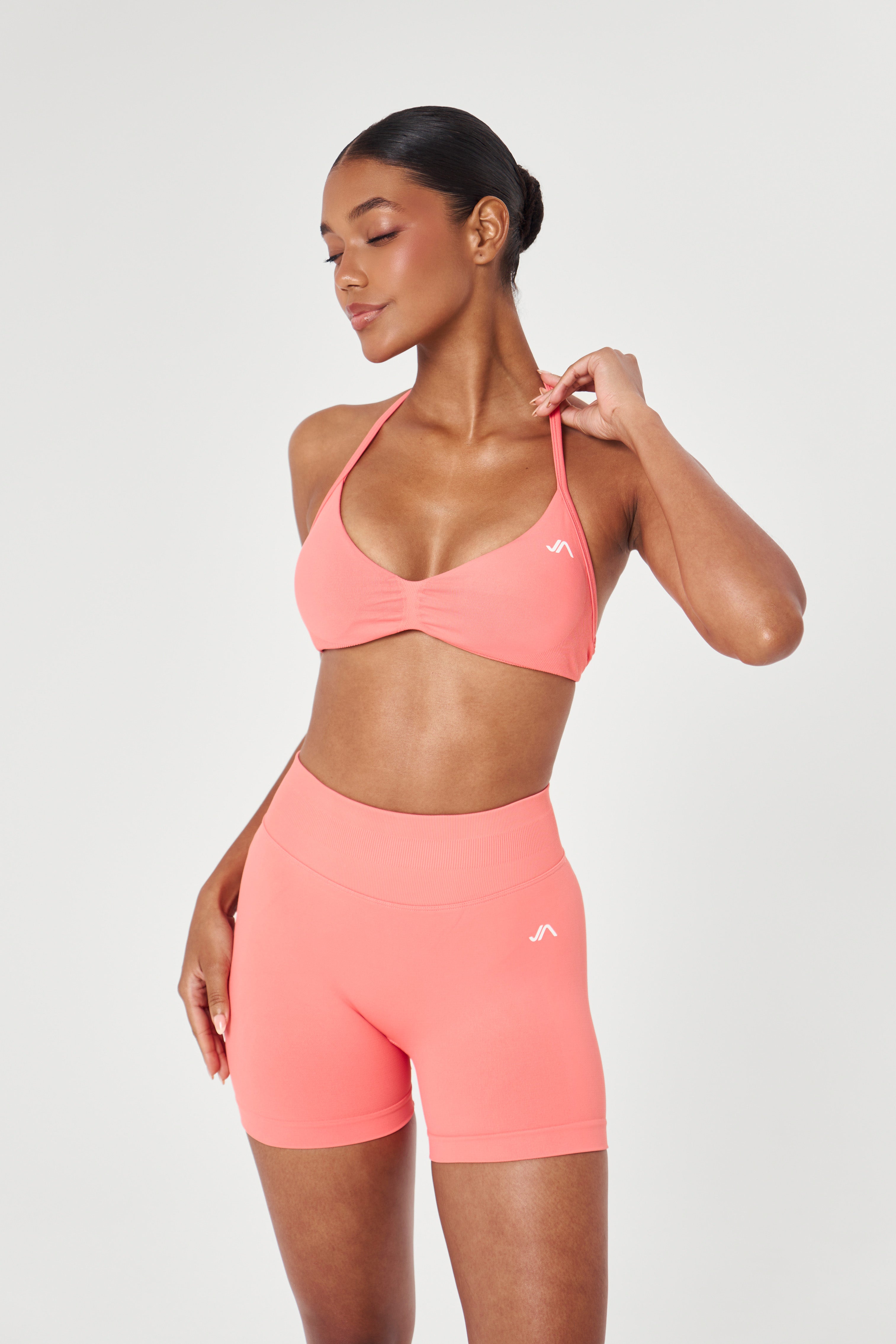 Sculpt Minimal Halter Neck Bralette